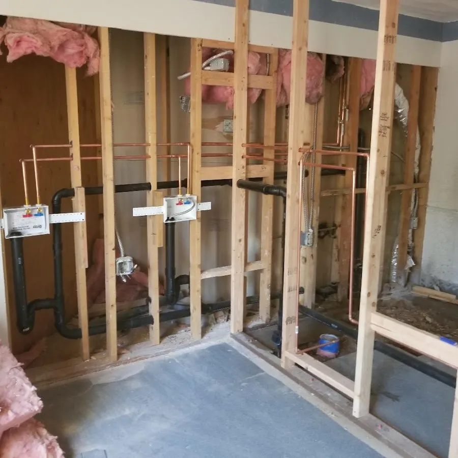 Copper pipe rough-in and plumbing installation in Carterville